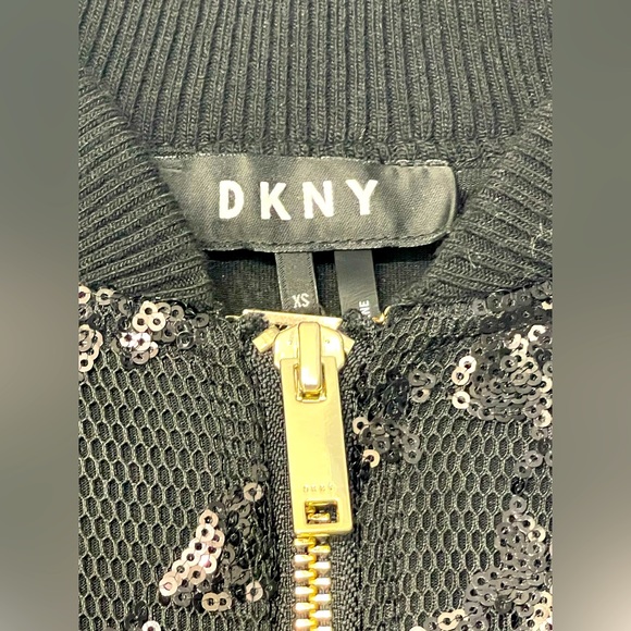DKNY jacket, size XS - Picture 5 of 7